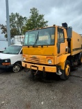 2001 Freightliner FC80 Sweeper Truck