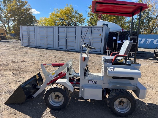 New Traner Co Mini Articulating Gas Loader Model TR45