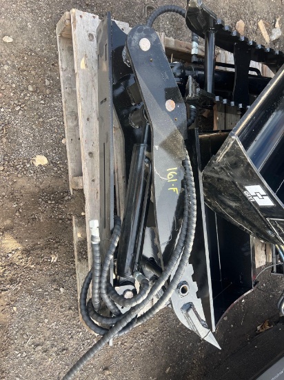 New GIYI Co 3 Ton/36in Excavator Thumb Attachment