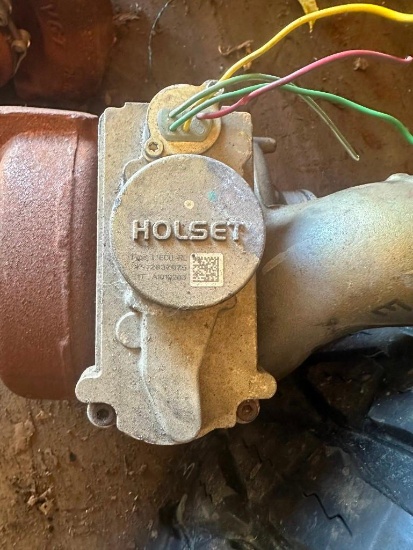 (2) Cummins turbos (off-site item, read description)