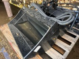 New Mini Excavator 24in Swivel Bucket