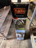 LIKE NEW Black & Decker Pole Pruning Saw