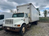 2000 International 4700 Truck