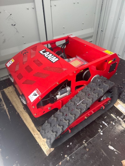 New LANM Co Remote Controlled Tracked Lawn Mower Model LAM750