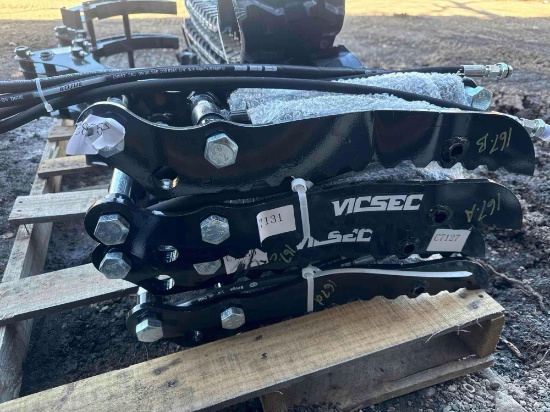 (1) New Vicsec Co 16in Thumb Attachment