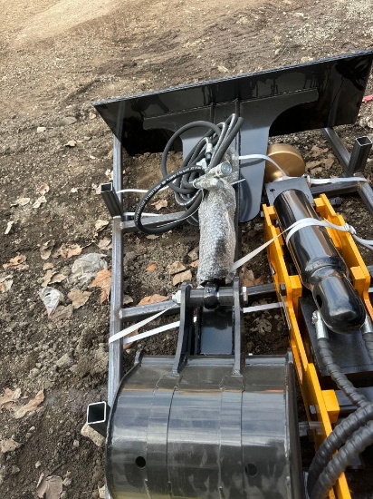 New GIYI Co Hydraulic Skidloader Backhoe Attachment Model GYX-ZWB