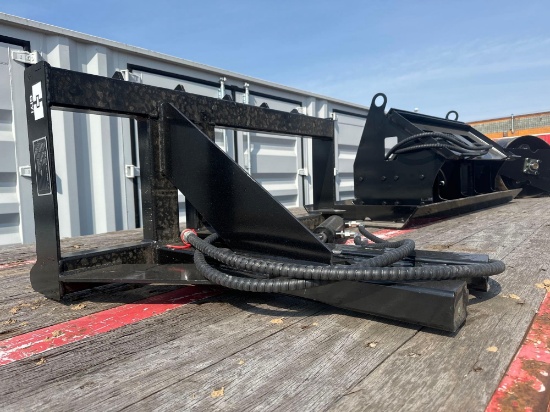 New GIYI Co Hydraulic Skidloader Post/Tree Puller Attachment Model GY-TP25