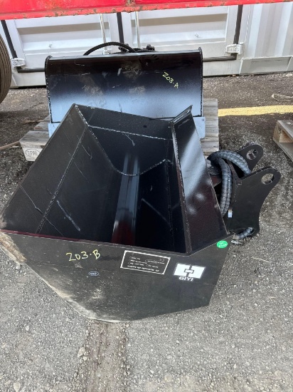 New GIYI Co 34in Mini Excavator Swivel Bucket 5T