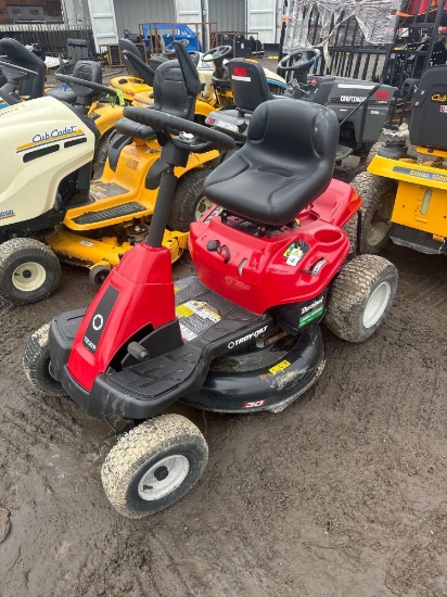 Troy-Bilt TB30R Riding Lawnmower