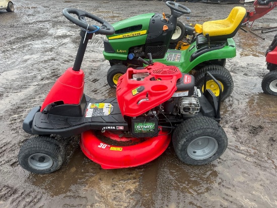 Craftsman R110 Riding Lawnmower