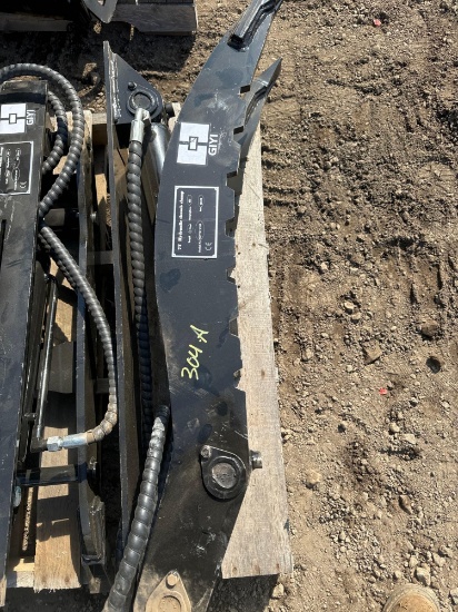 New GIYI Co Hydraulic Thumb Attachment 7T