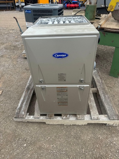 Carrier Co Overhead Gas Furnace Model 59SC6A100M211120