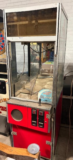 Claw Arcade Machine