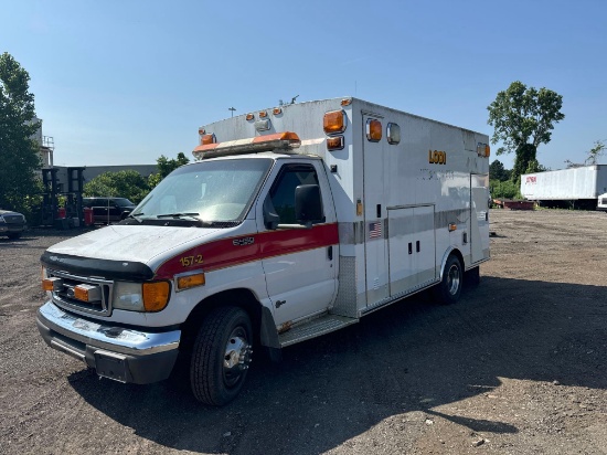 2003 Ford E-450 Diesel Cutaway Van/Ambulance