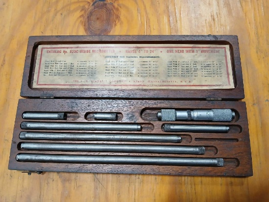 Starrett 823C 4" to 24" Tubular Inside Micrometer in Wood Case