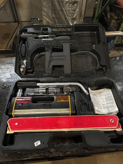 Michelin Co Emergency Roadside Kit