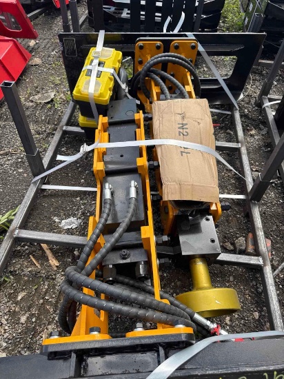 New GiYi Co Hydraulic Skidloader Breaker Attachment Model P680
