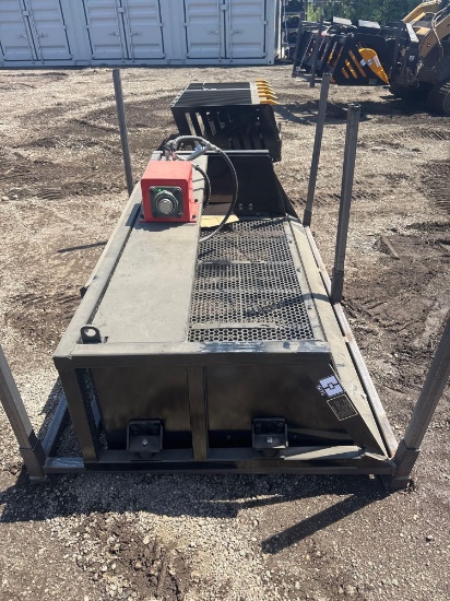 New GiYi Co Hydraulic Skidloader 79in Vibratory Sifting Bucket Model VB79