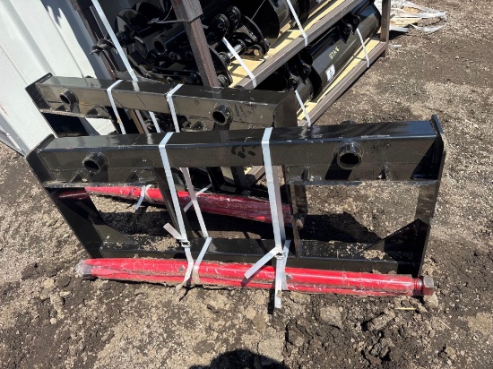 New GiYi Co Skidloader 45in Bale Spear Attachment