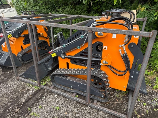 New LandHonor Mini Stand-On Skidloader Model LHR-HT380Q1