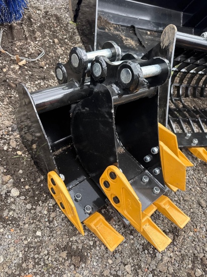 (2) New SD Lanch Mini Excavator Buckets, 8 & 16in