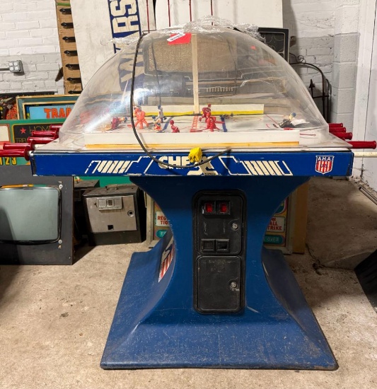 Vintage Chexx dome bubble hockey arcade game