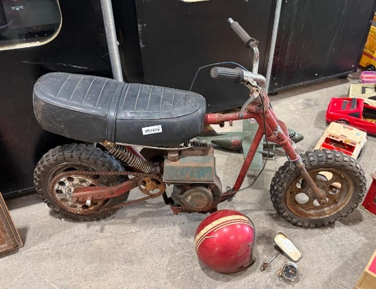 Classic Rupp Roadsterred mini bike