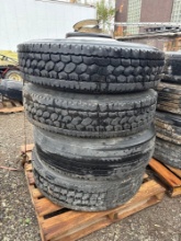(4) 275/80 R 22.5 Michelin Semi Tires