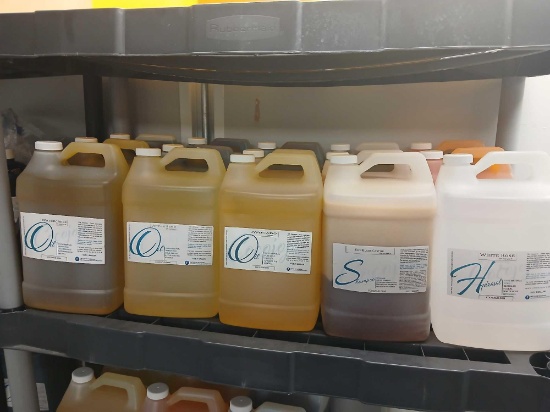 QTY15 Cocojojo New 1gal Various Fragrance Oils See Photos