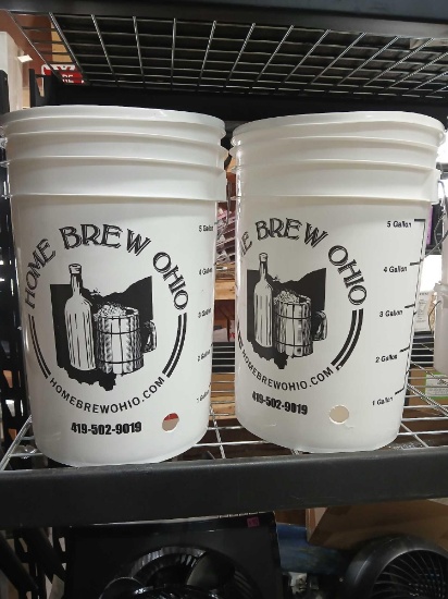 Lot of 2 Home Brew Ohio 5gal Buckets with Lids 1" drilled Hole