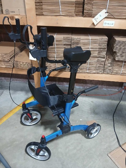 Roller Walker with Hand Brakes and Seat
