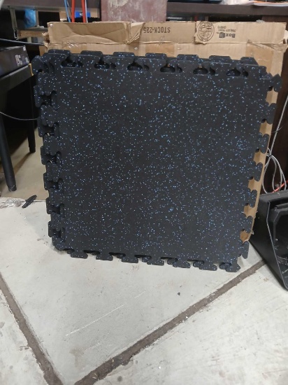 Lot of 6 24"24" Rubber Lock Together Floor Mats