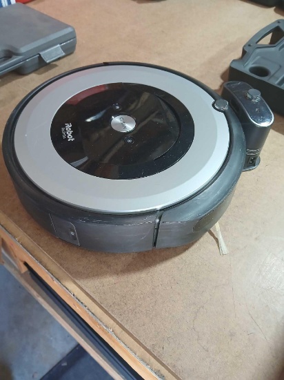 iRobot Roomba with Docking Station.