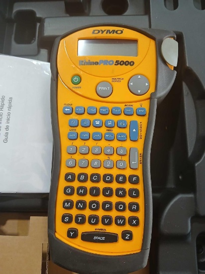 Dymo Rhino 5200 Label Maker with Storage Case