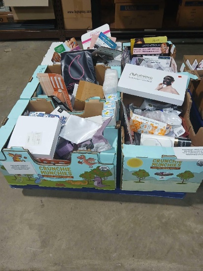 Pallet Lot of Various Beauty Products