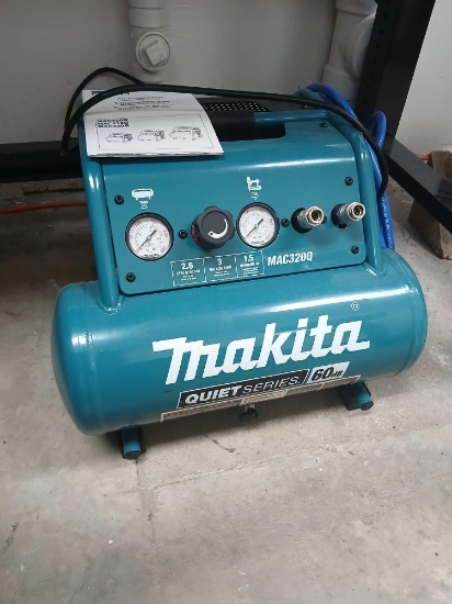 Makita 3gal Electric Air Compressor. Quiet Series