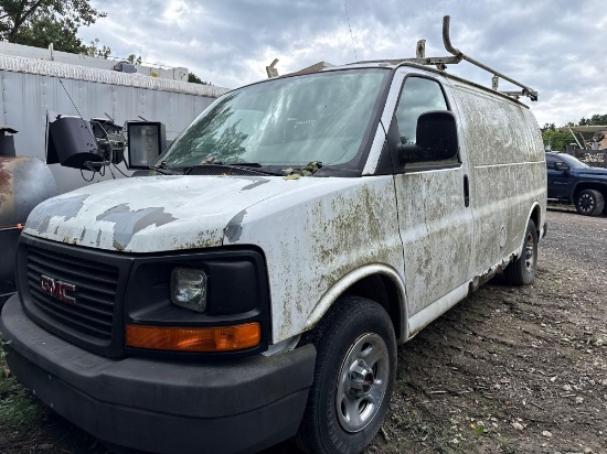 2006 GMC Savana Service Van