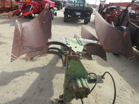 JD 3 Bottom Roll Over Plow