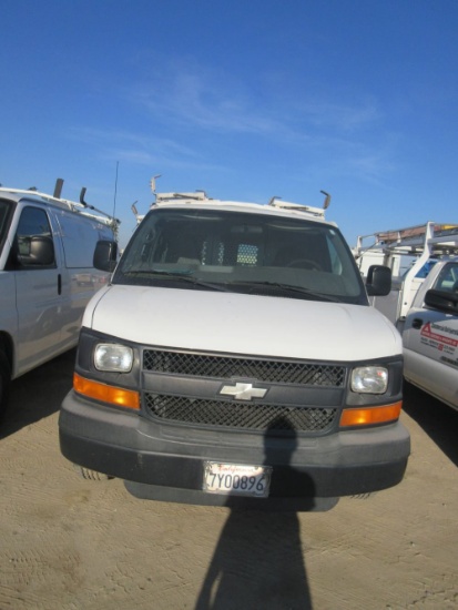2005 Chevy 2500 Van