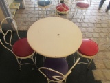 White Table w/4 Chairs