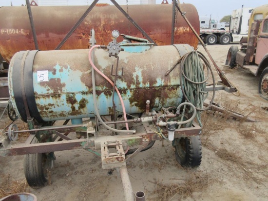 Fertilizer Tank On Trailer