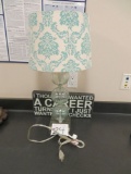 Lamp w/Sign