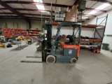 Toyota Forklift w/Charger S/N 60725. 5000lbs