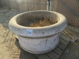 Lg Cement Pot W Dirt