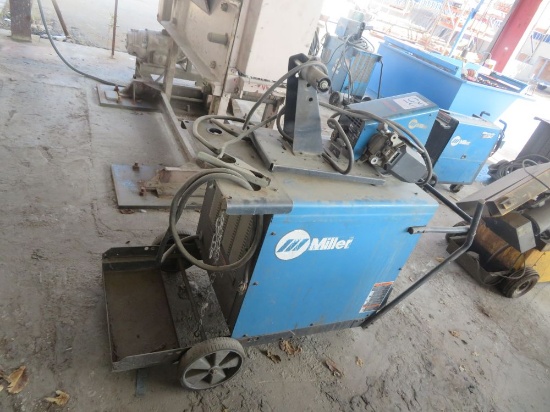 Miller CP-302 w/70 Series Wire Feeder