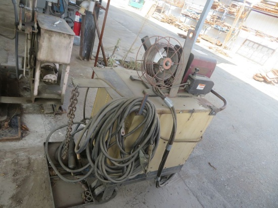 Hobart Welder w/Thermal Arc Wire Feeder