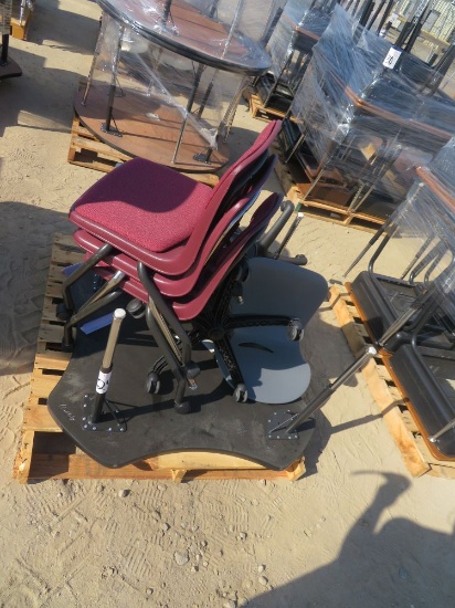 2 Rolling Chair, 1 Chair, 1 Table