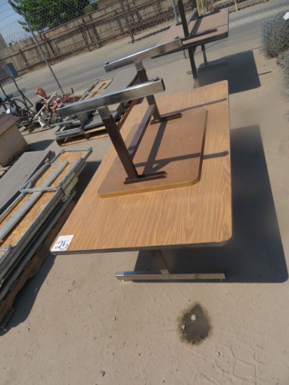 Large adjustable table, small adjustable table