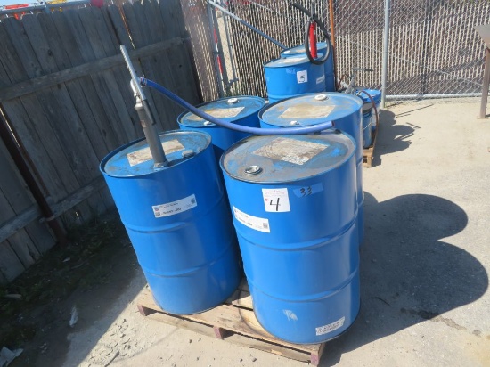 (4) Barrels w/Delo Gear ESI Sea 80w- 90 1 Pump