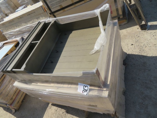 (3) Hutches